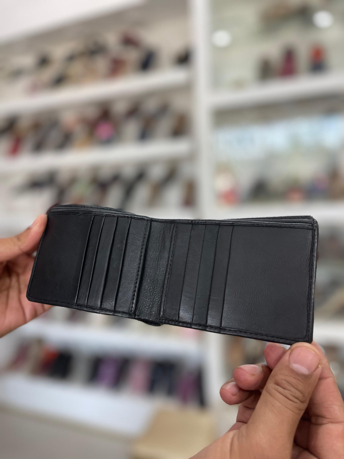 Premium Sheep Leather wallet.
